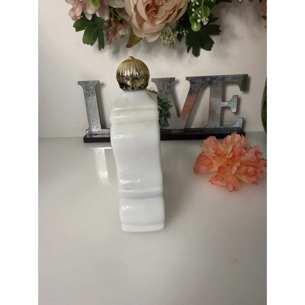 Vintage Avon Leisure Hours Unforgettable Foaming Bath Oil Full Bottle Milk Glass